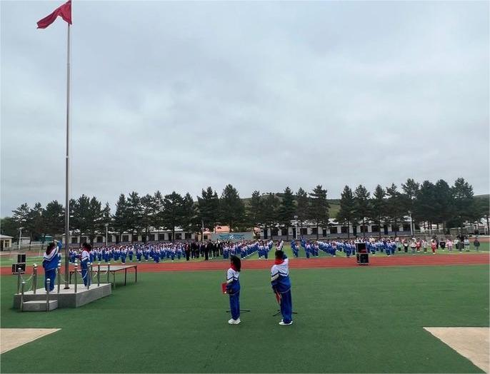 中和镇库堤河小学